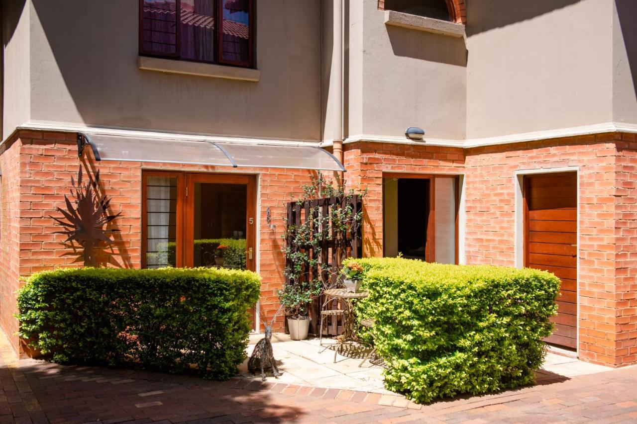 37 On Charles Hotel Pretoria Exterior photo